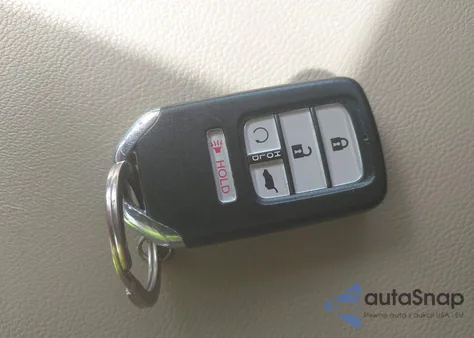 2017 Honda Cr-V Touring z USA, uszkodzony, nr VIN 5J6RW2H92HL063870